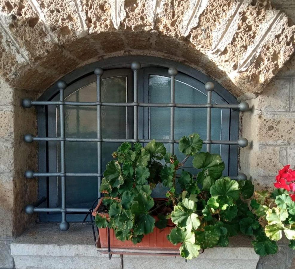 La Casa Sull'Aia,Av Bed & Breakfast Santo Stefano del Sole Exterior foto