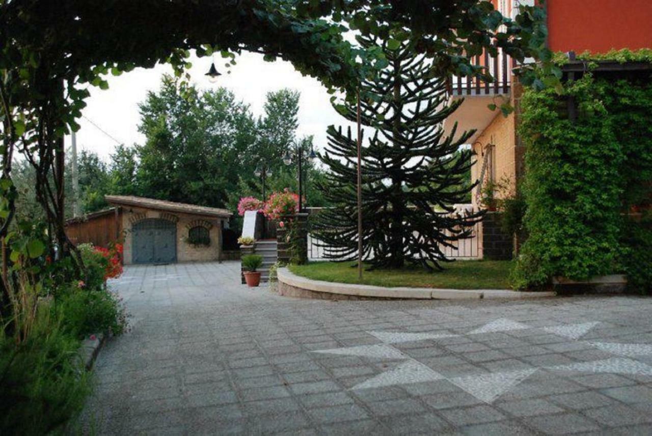 La Casa Sull'Aia,Av Bed & Breakfast Santo Stefano del Sole Exterior foto