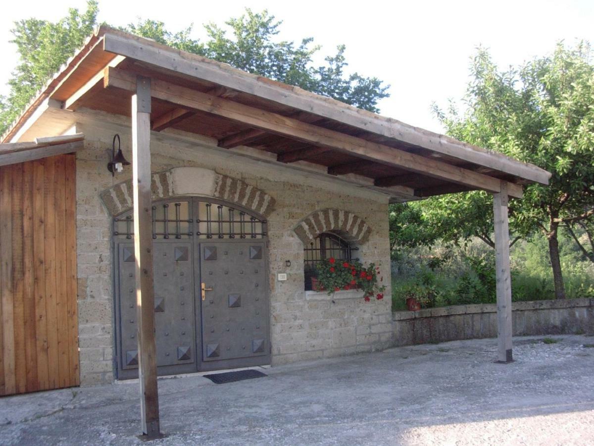 La Casa Sull'Aia,Av Bed & Breakfast Santo Stefano del Sole Exterior foto